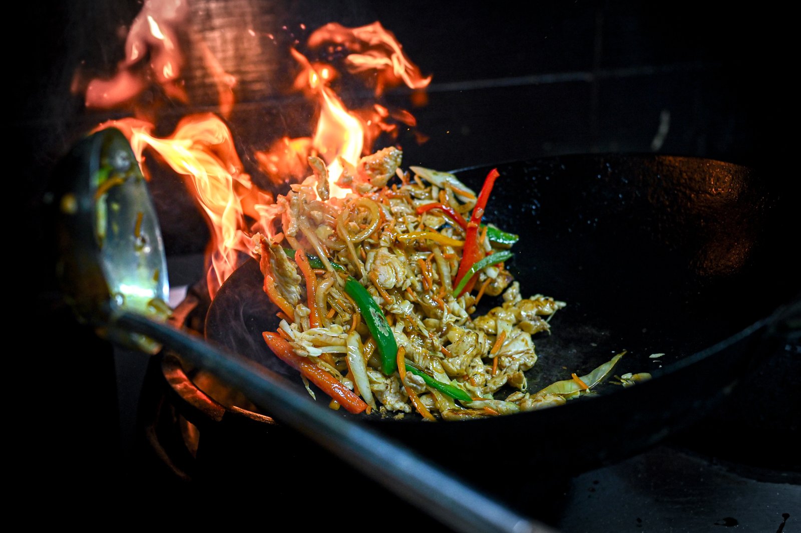 אוכל מהיר בעפולה - צ'ופסטיקני